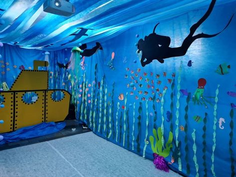 Vbs Ocean Theme, Ocean Vbs, Scuba Vbs, Ocean Classroom, Under The Sea Decorations, Underwater Party, Fair Theme, Exterior Christmas, Ocean Theme Classroom