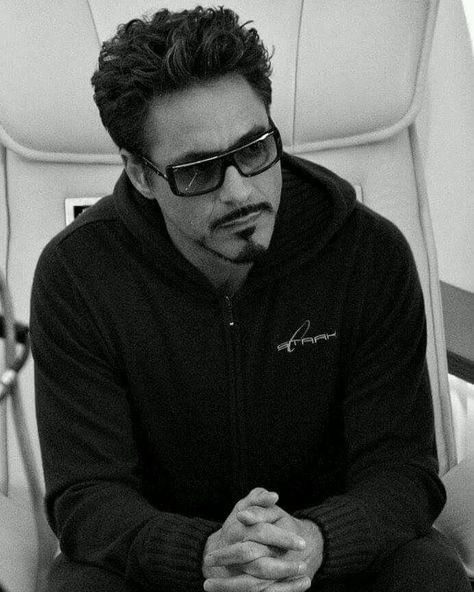 ♥ Robert Downey Jr Wallpaper, Robert Downey Jnr, Tony Stank, Robert Jr, Toni Stark, Robert Downey Jr., Robert Downey Jr Iron Man, Iron Man Tony Stark, Anthony Edwards