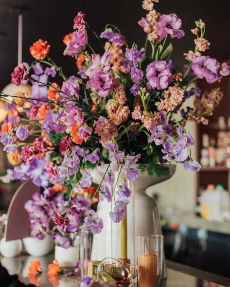 This couple hosted a retro soiree in San Diego with a funky color palette and playful signage that channeled all the vibes of the ‘80s. Find more vintage wedding ideas—no matter the era—at the link in bio. 📷: @brogenjessup 📋: @laurelstreetevents 💐: @hey.nataliegill 📍: @thepearlhotel Funky Color Palette, Vintage Wedding Ideas, Funky Wedding, Plan My Wedding, Retro Wedding, Classy Wedding, Table Arrangements, Puerto Rican, Bird Feathers