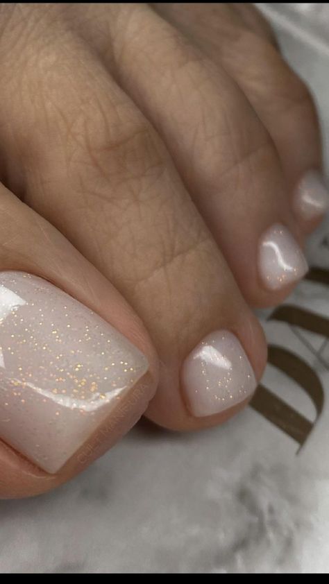 Bridal Toe Nails, Feet Nail Art, Wedding Toe Nails, Glitter Pedicure, Glitter Toe Nails, Feet Nail Design, Gel Toe Nails, Acrylic Toe Nails, Toe Nail Color