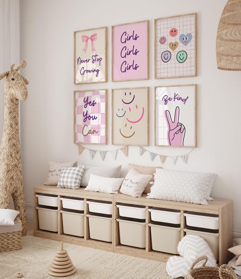 Smiley Nursery, Sister Room Ideas Shared Bedrooms, Teen Girl Bedroom Designs, Boho Teen Bedroom, Stylish Kids Room, Boho Girls Room, Teen Girl Wall Art, Teen Room Designs, Boho Dorm Room