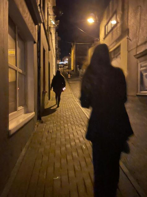 Everyone On Their Phones, Walking In The Street At Night Aesthetic, Walking In The Dark Aesthetic, Crosswalk Aesthetic, Walking At Night Aesthetic, Movie Moodboard, City Shadow, Walking In The Dark, Night Walking Aesthetic