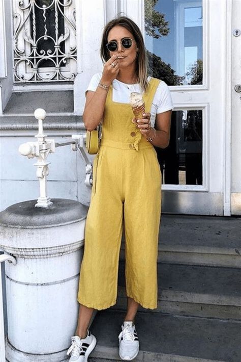 Vintage Summer Outfits, Yellow Jumpsuit, Outfit Primavera, Europe Outfits, Italy Outfits, Jumpsuit Outfit, Mode Inspiration, Outfit Casual, Looks Vintage