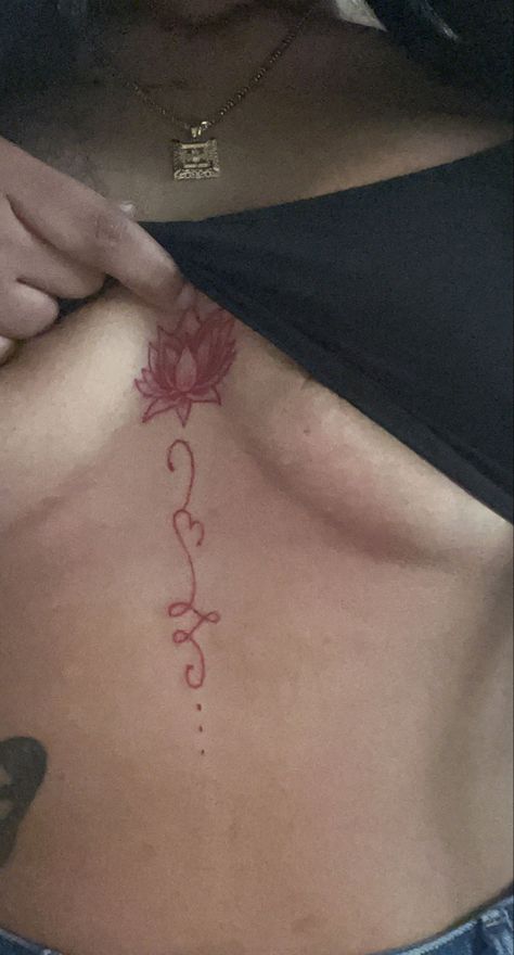 #tattoo #redtattoo #lotustattoo #flowertattoo Sternum Tatoos Woman, Chest Tats For Women, Tattoos Inspos, Red Flower Tattoos, Pic Tips, Red Tattoo Ideas, Girl Math, Tattoos Inspo, Favorite Tattoos