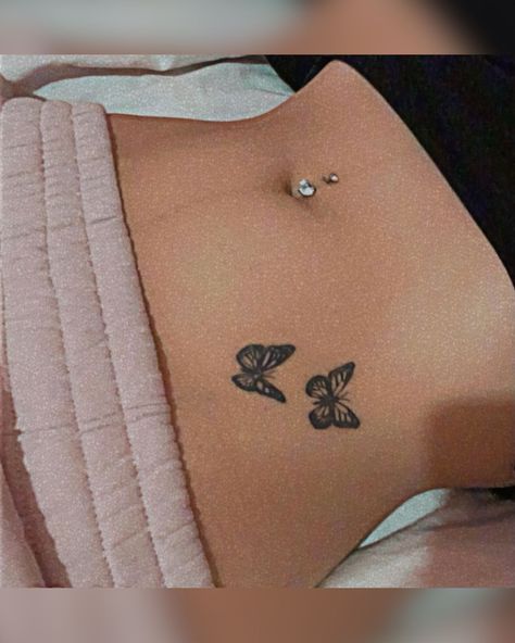 Secret Tattoo, Cute Henna Tattoos, Butterfly Hand Tattoo, Tato Minimal, Waist Tattoos, Belly Tattoos, Hip Tattoos Women, Cute Tiny Tattoos, Pretty Tattoos For Women