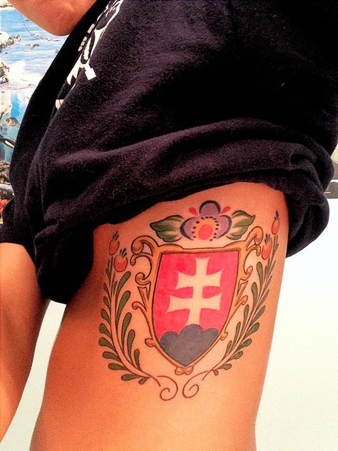 Slovak crest and Moravian flower tattoo Slovak Tattoo, Hungarian Tattoo, Slavic Tattoo, Hungarian Flag, Crest Tattoo, Slovakia Flag, Scandinavian Tattoo, Tattoo Symbols, Flag Tattoo