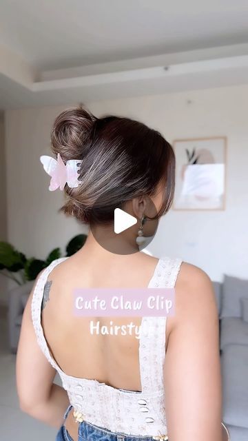 Shalini Samuel on Instagram: "Cute Claw Clip Updo 🌸
.
Comment ‘ClawClip’ for direct product link in your DMs ✨
.
.
.
.
#cutehairstyles #clawclip #clawcliphairstyle #bun #updo #butterflyclips #hair #hairstyle #hairtutorial #easyhairstyles #quickhairstyles #holidayhair #everydayhairstyle" Everyday Hairstyles, Claw Clip Updo, Clip Updo, Bun Updo, Holiday Hairstyles, Butterfly Clips, Quick Hairstyles, Claw Clip, Hair Tutorial