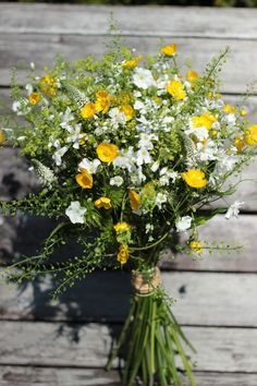 ✿ Buttercup Wedding Bouquet, Buttercup Flower Bouquet, Prairie Flower Bouquet, Feverfew Bouquet, Small Wedding Flowers, Prairie Bouquet, Yellow Wedding Flowers Bouquet, Buttercup Bouquet, Buttercup Wedding