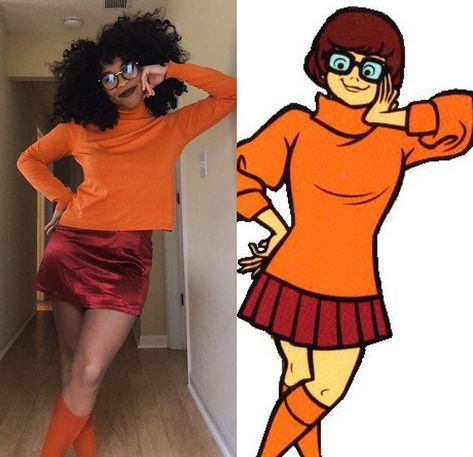 Idea: Savage Velma 😂 Curly Halloween Costume, Halloween Costume Teenage Girl, Velma Halloween, Velma Halloween Costume, Badass Halloween Costumes, Punny Halloween Costumes, Meme Costume, Halloween Costumes To Make, Timmy Turner