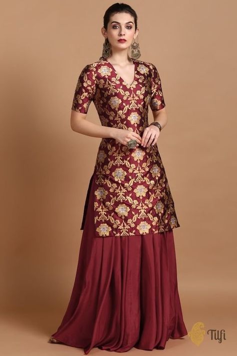 Brocade Kurti Design, Saree Recycle Dresses Indian, Silk Suit Designs Indian, Silk Kurti Designs, Sharara Designs, Sunny Winter, Long Gown Design, Gaun Fashion, Salwar Kamiz