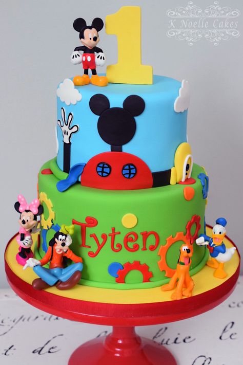 Mickey Mouse House Cake, Clubhouse Cake Mickey Mouse, Mickey Club House Cake, Mickeys Clubhouse Cake, Colorful Mickey Mouse Party, Mickey Mouse Club House Cakes, Mickymaus Birthday Cake, Mickey Mouse Clubhouse Cake Ideas, Mickey Theme Cake