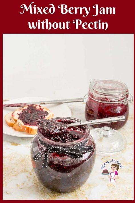 Bumbleberry Jam, Triple Berry Jam Recipe, Berry Jam Recipe, Mixed Berry Jam, Homemade Jams, Christmas Jam, Jam Recipes Homemade, Freezer Jam, Baking Decorating