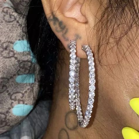 Lavish Luxx Shop on Instagram: “icy hoop earrings ❄️ #icyearrings #rhinestonehoopearrings” Rhinestone Hoop Earrings, Diamond Huggie Earrings, Big Hoop Earrings, Heart Hoop Earrings, Classic Earrings, Round Circle, Cubic Zirconia Earrings, Rhinestone Heart, Big Earrings