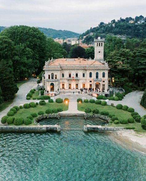 16 Picturesque Wedding Venues in Lake Como Lakeside Garden, Lake House Wedding, Destination Wedding Italy, Como Wedding, Dream Venue, Dream Destination Wedding, Lake Como Wedding, Destination Wedding Locations, Lake Wedding