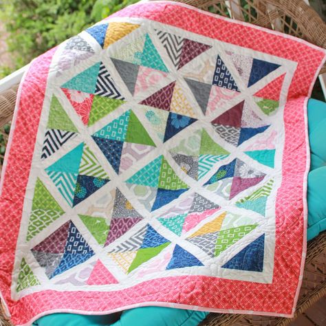 Lattice Quilt Pattern Free, Lattice Quilt Pattern, Lattice Ideas, Garden Lattice, Quilt Pattern Free, Lattice Quilt, Applique Art, Easter Embroidery, Precut Quilts