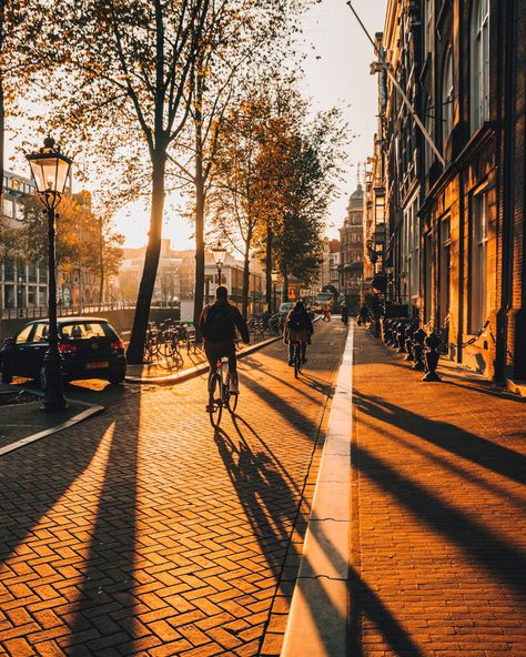 City Landscape Photography, Amsterdam Photography, Morning Ride, Italy Street, Visit Amsterdam, Cityscape Photography, Sunset City, City Landscape, City Photography