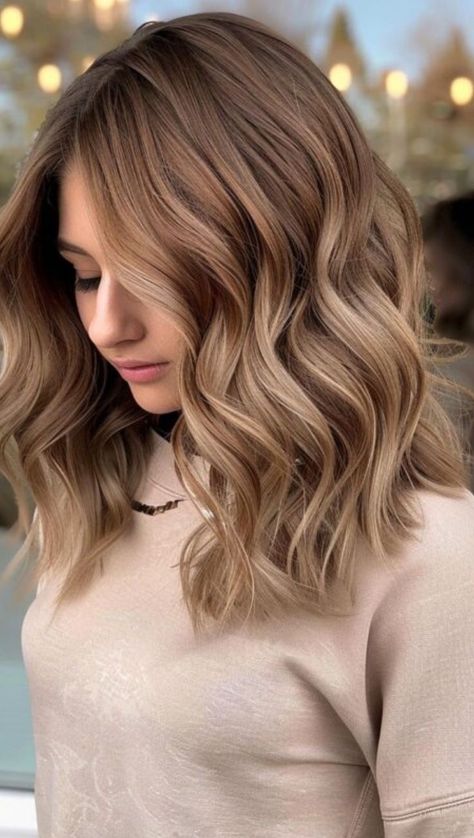 Hair Ideas For Summer Color, Trending Hair 2024 Summer, Hair Color Ideas 2024 Summer, Muted Blonde Balayage, Hair Color Ideas Natural Colors, Hair Colours For Fair Skin, New Hair Colors 2024, Hair Styles Fall 2024, Hair Color Trends 2024 Summer