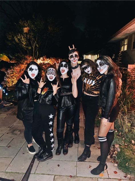 Kiss Halloween Costumes, Terrifying Halloween Costumes, Rocker Costume, Girl Group Halloween Costumes, Fall Moodboard, Terrifying Halloween, Girls Group, Group Costumes, Group Halloween Costumes