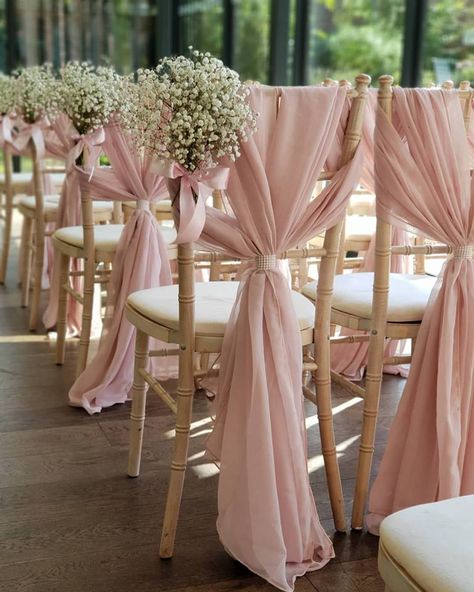 Pink Wedding Altar, Pastel Pink And White Wedding Theme, Pink And Beige Wedding Theme, Wedding Guest Table Ideas, Dusty Pink Wedding Theme, Pale Pink Weddings, Baby Pink Wedding, Pastel Pink Weddings, Soft Pink Wedding