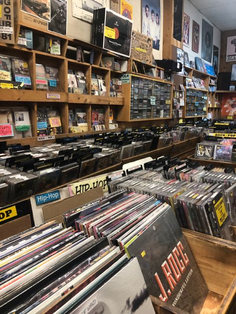 Music Shop Aesthetic, Music Store Aesthetic, Music Lover Aesthetic, Taylor Swift Harry Styles, Cd Store, Cd Shop, Vinyl Aesthetic, Record Stores, Music Collage