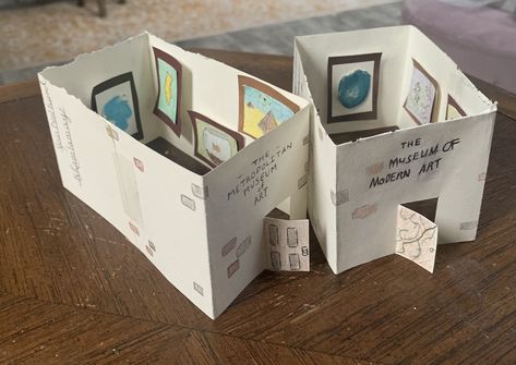 Date Crafts Ideas, Crafts For Your Partner, Museum Card Diy, Art Dates Ideas, Love Letter Box Ideas, Date Idea Book Diy, Arts And Craft Date Night Ideas, Mini Museum Ideas, Craft Date Night Ideas