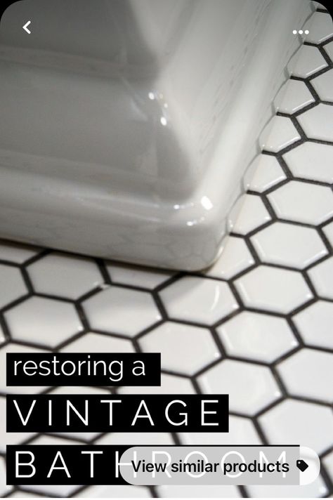 Classic Black And White Bathroom, Vintage Black And White Bathroom, Black And White Vintage Bathroom, Vintage Bathroom Floor, Vintage Tile Bathroom, Black And White Bathroom Floor, Historic Bathroom, Black And White Tiles Bathroom, Vintage Bathroom Tile