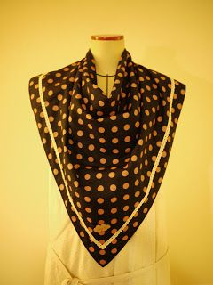 Bandana Bib Pattern Free, Bib Ideas, Bandana Bib Pattern, Dining Scarf, Charity Sewing, Clothing Protectors, Walker Bag, Decorative Gourds, Scarf Bib