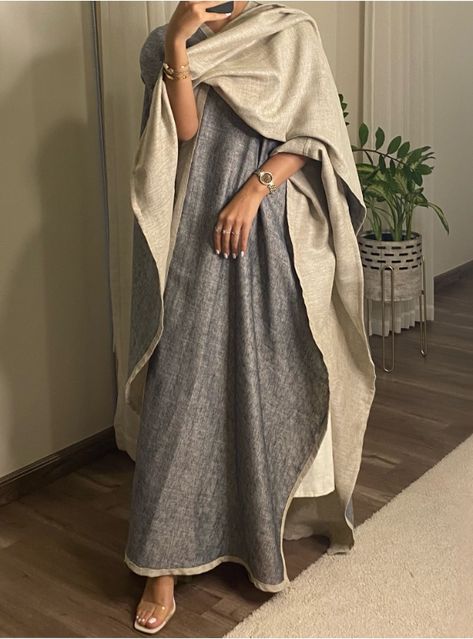 Linen Abaya Design, Wrap Abaya, Classy Feminine Style, Abaya Coat, Abaya Aesthetic, Winter Abaya, Outfit Kimono, Linen Abaya, Abaya Pattern