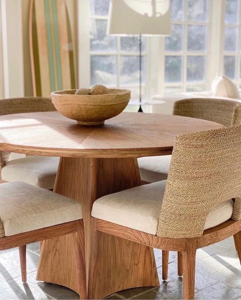 Dorm Room Chairs, Dining Chairs Modern Design, Dorm Chairs, Apartment 2023, Luxury Dining Chair, Decor Dining Table, Luxury Dining Room, Dining Chair Design, Restaurant Chairs