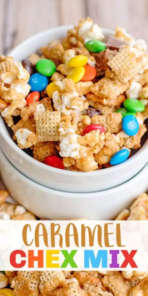 Carmel Cereal Snack, Peanut Mix Snacks, Carmel Chex Mix Recipes, Caramel Chex Mix Recipes, Carmel Chex Mix Recipe, Sweet And Salty Snack Mix Recipes, Snack Mixes For A Crowd, Caramel Snack Mix, Caramel Chex Mix