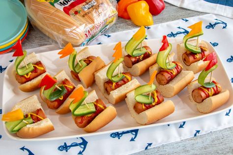 Hot Dog Sailboats - Martin's Famous Potato Rolls and Bread Hot Dog Boats, Pizza Boats Hot Dog Buns, Hot Dog Tray, Chili Cheese Dog Boats, Mini Hotdogs, Hod Dog, Unique Hot Dog Toppings, Mini Hot Dogs, Cheese Table