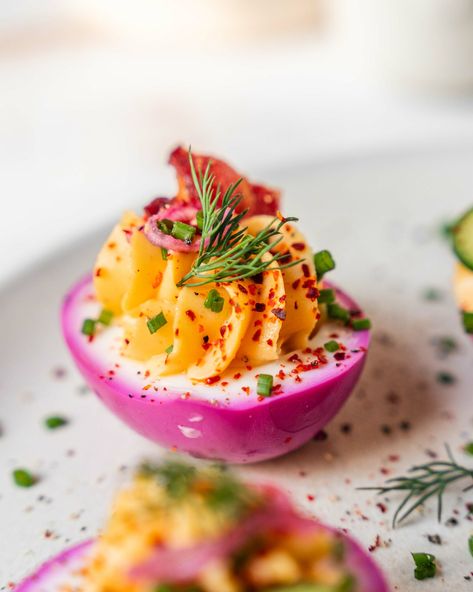 Pickled Beet Deviled Eggs, Canapés, Essen, Pink Devilled Eggs, Deviled Eggs Tulips, Deviled Eggs Easter Ideas, Died Deviled Eggs, Beet Dyed Deviled Eggs, Deviled Egg Flavors