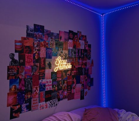 Dorm Room Ideas Neon, Neon Dorm Room, Room Ideas Neon, College Dorm Room Ideas Aesthetic, Dorm Room Ideas Aesthetic, Dorm Signs, College Dorm Room Ideas, College Photo, Pink Dorm Rooms