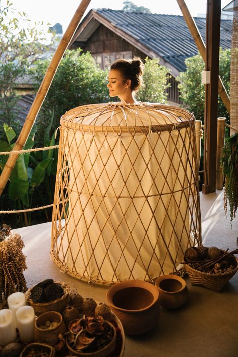 Ayurveda Spa, Massage Room Design, Massage Therapy Rooms, Thai Spa, Home Spa Room, Dreams Spa, Spa Room Decor, Spa Interior Design, Best Massage