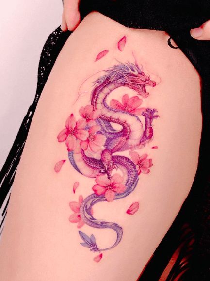 source Watercolor Dragon Tattoo, Red Dragon Tattoo, Dragon Tattoo For Women, 4 Tattoo, Tatuaje A Color, Shoulder Tattoos For Women, Dragon Tattoo Designs, Thigh Tattoos Women, Tattoo Cover