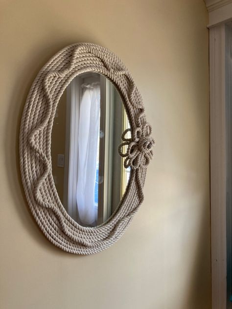 Rope Mirror, Handmade Mirror, Rope Decor, Crochet Case, Rope Crafts Diy, Living Room Color Schemes, Burlap Crafts, Pinterest Room Decor, Rock Decor