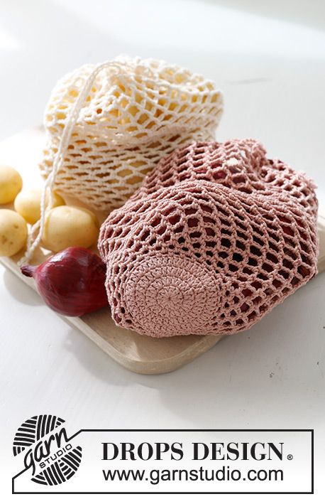 Seasonal Fruit / DROPS 234-76 - Free crochet pattern Drops Design Crochet Bag, Crochet Reusable Produce Bag, Crochet Vegetable Bag Free Pattern, Easy Crochet Produce Bag, Crochet Vegetable Bag, Crochet Fruit Bag Free Pattern, Fruit Bag Crochet, Crochet Fruit Bag, Drops Design Crochet