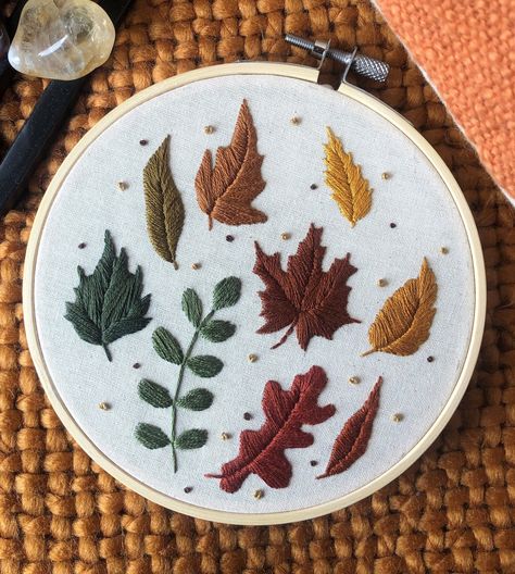 Autumn Leaves Embroidery, Leaves Embroidery, Autumn Cross Stitch Patterns, Applique Tutorial, Kitchen Lounge, Wedding Embroidery, Embroidered Leaves, Cross Stitch Tree, Leaf Template