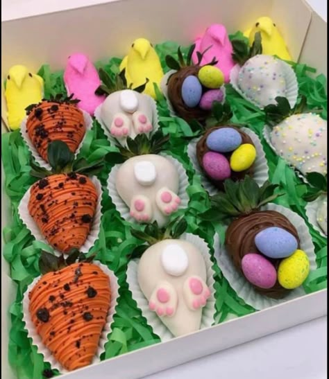 Chocolate Covered Strawberry Easter Eggs, Strawberry Easter Cupcakes, Easter Berries Chocolate Covered, Easter Treat Ideas Desserts, Easter Fruit Bouquet, Easter Themed Chocolate Strawberries, Easter Treats To Make And Sell, Easter Bakes To Sell, Easter Covered Strawberries