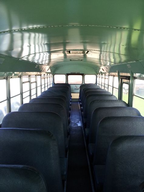 School Bus Pictures, Bus Motorhome, Cool Rvs, School Bus House, Stove Installation, Converted Bus, Bus Living, Buses For Sale, School Bus Conversion