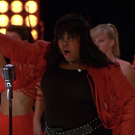 Tv Shows, Glee Characters, Mercedes Jones, Glee Fashion, Radiohead, Glee, Season 1, Style Icons, Tv