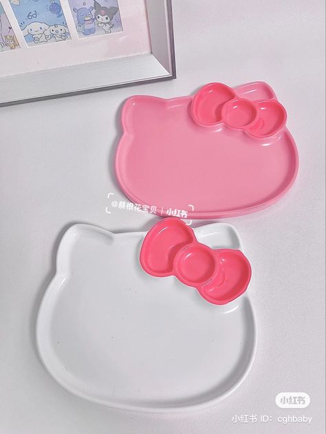 Hello Kitty Trinket Dish, Things To Do Out Of Clay, Pink Clay Ideas, Hello Kitty Clay Art, Pottery Clay Ideas, Clay Dishes Diy, Kitty House, Plate Ideas, Hello Kitty Jewelry