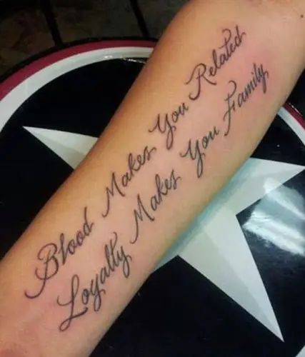 Quote Tattoos, Tattoo Quotes About Family, Family Quotes Tattoos, Quotes About Family, Body Quotes, Wrist Tattoos For Women, Unique Quotes, Tattoo Cover, Tattoo Designs For Girls