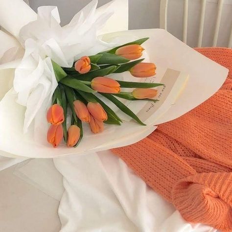 Flowers 🌺 on Twitter: "… " Bouquet Of Tulips, Orange Tulips, Tulips, Orange, White