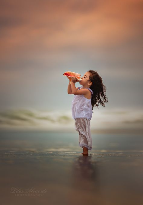 https://flic.kr/p/zzwXiU | Sound Within.... | Thank you for viewing my work.   FACEBOOK    INSTAGRAM   www.liliaalvaradophotography.com 500PX 500PXmarketplace  © Copyright 2015 Lilia Alvarado Photography. All rights reserved. All photographs are the property of Lilia Alvarado Photography. All materials are protected under the United States and international copyright laws and treaties which provide substantial penalties for infringement. The use of any images or other materials included herein, Water, Photography, The Beach