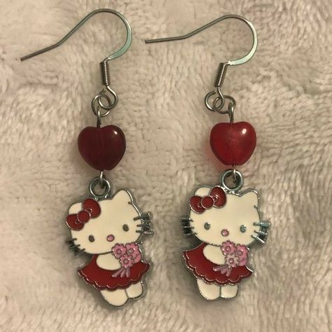 Hello Kitty Jewelry Aesthetic, Hello Kitty Accesorios, Hello Kitty Shopping, Hello Kitty Things, Earrings Hello Kitty, Jewelry Hello Kitty, Hello Kitty Birthday Theme, Hello Kitty Necklace, Hello Kitty Earrings