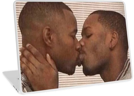 2 Guys Kissing, Kiss Meme, People Kissing, Prison Life, Black Dude, Men Kissing, Gay Love, Know Your Meme, Kiss You