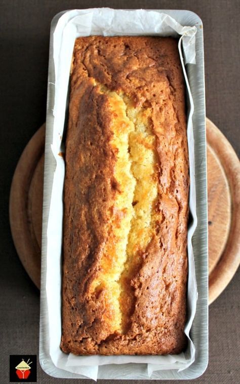 Moist Vanilla Pound, Loaf Cake is such a wonderful tasting cake, soft, and delicious! Pound Loaf Cake, Vanilla Pound Cake Recipe, Courgette Cake, Best Pound Cake Recipe, Vanilla Pound Cake, Loaf Cake Recipes, Chocolate Pound Cake, Pound Cake Recipe, Loaf Recipes