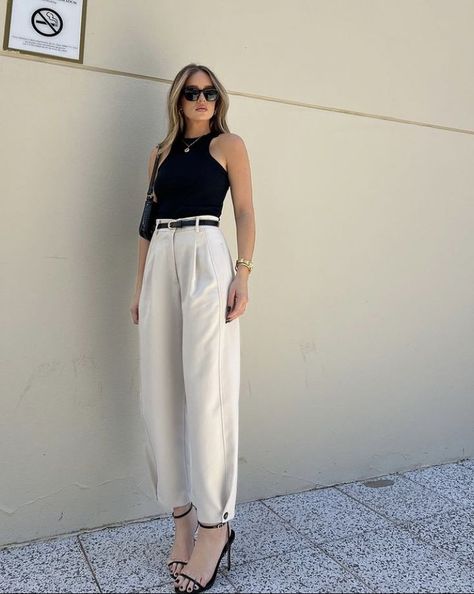 Ideias de Looks para confraternização do trabalho - Crescendo aos Poucos Sleeveless Work Outfit, Lawyer Outfit Summer, Bussines Casual Woman Outfit, Summer Formal Outfit, Formal Summer Outfits, Bussines Casual Woman, Summer Corporate, Job Clothes, Outfit Elegantes