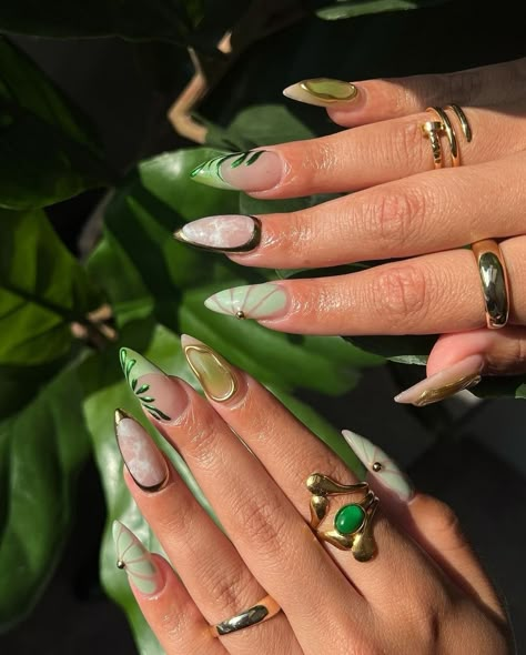 Green Freestyle Nails, Lost Lands Nails, Fairytale Nails, Brand Nails, Crocodile Nails, Virgo Szn, Freestyle Nails, Blooming Gel, Boho Nails